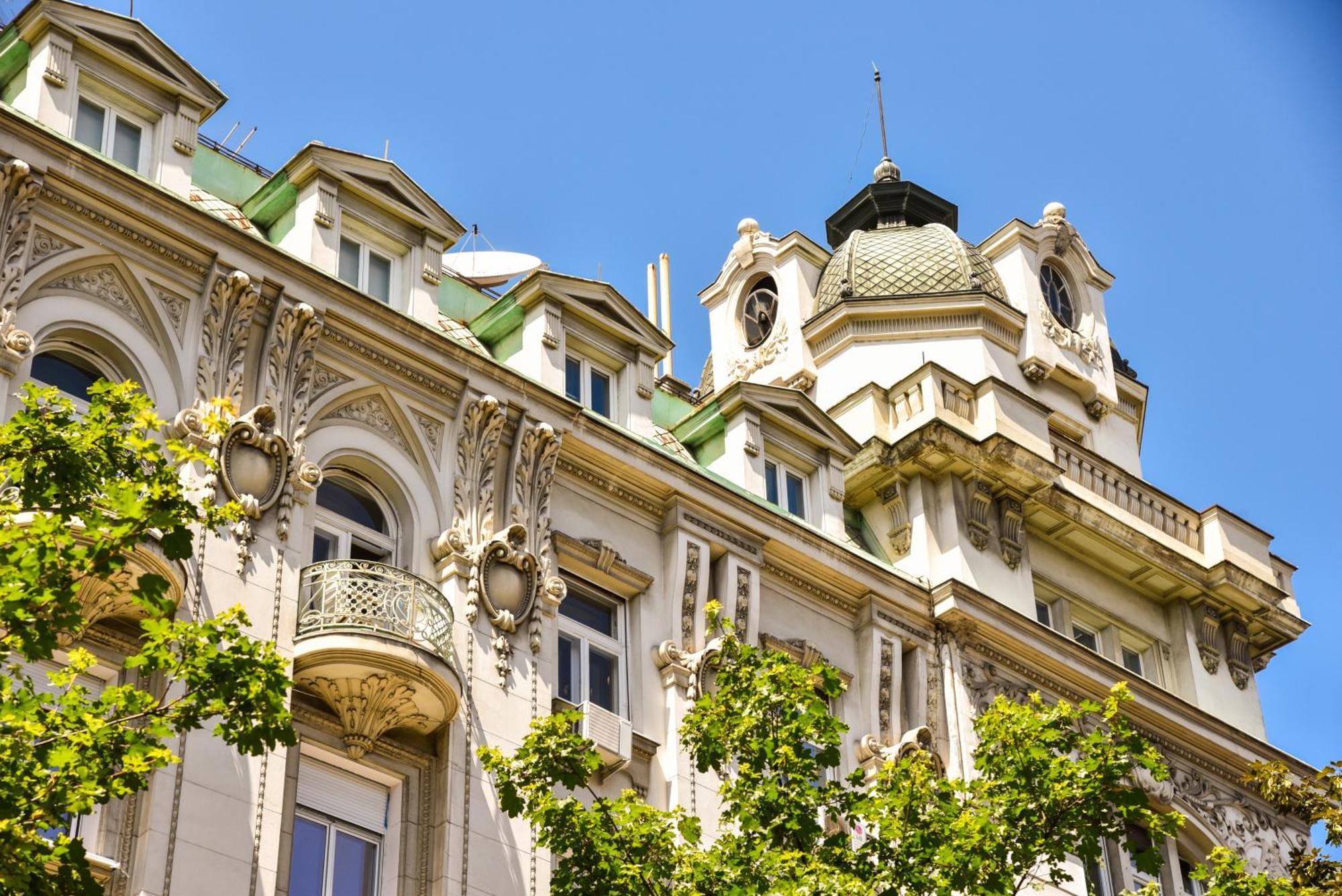 Republic Square Luxury Suites Белград Экстерьер фото