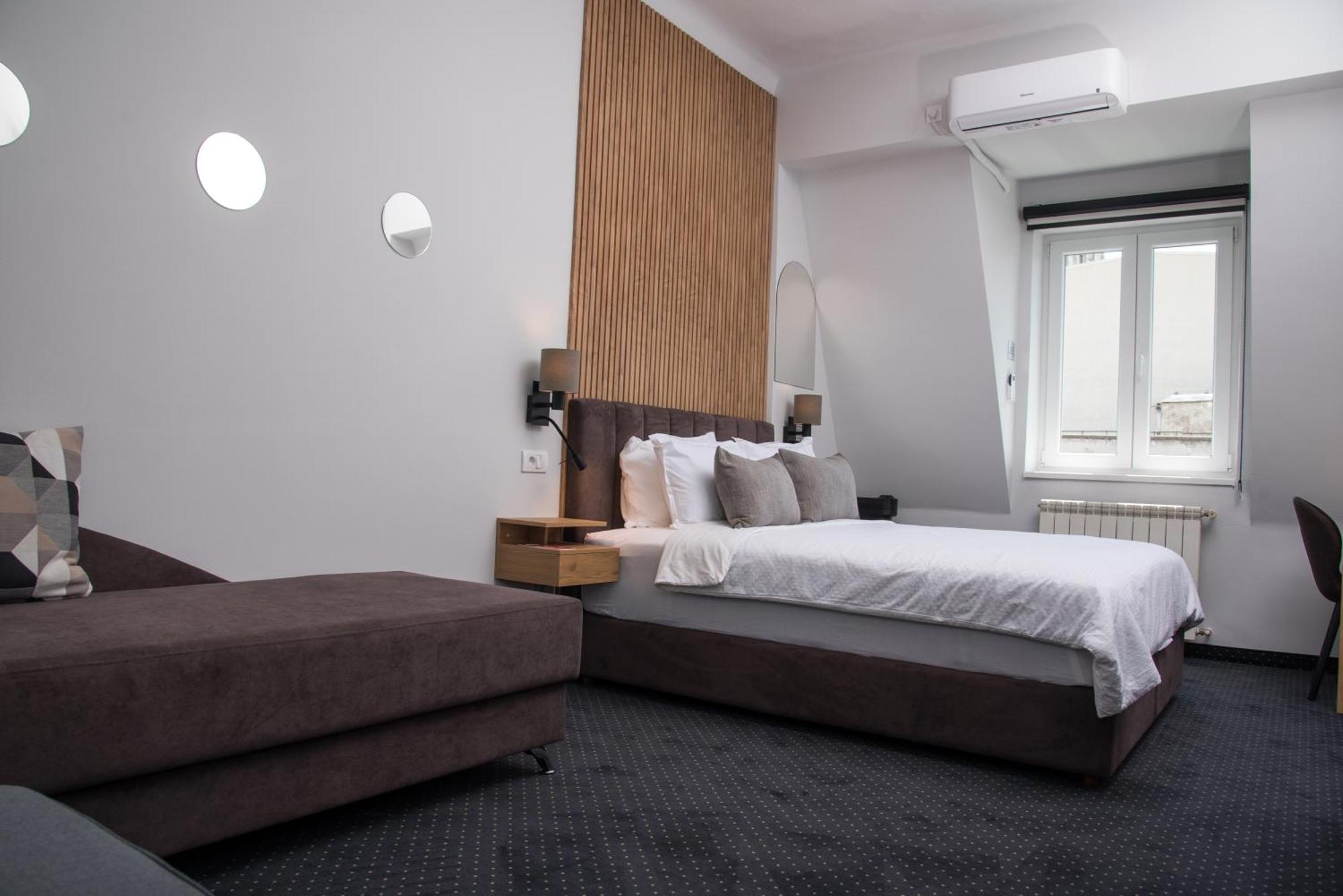 Republic Square Luxury Suites Белград Экстерьер фото