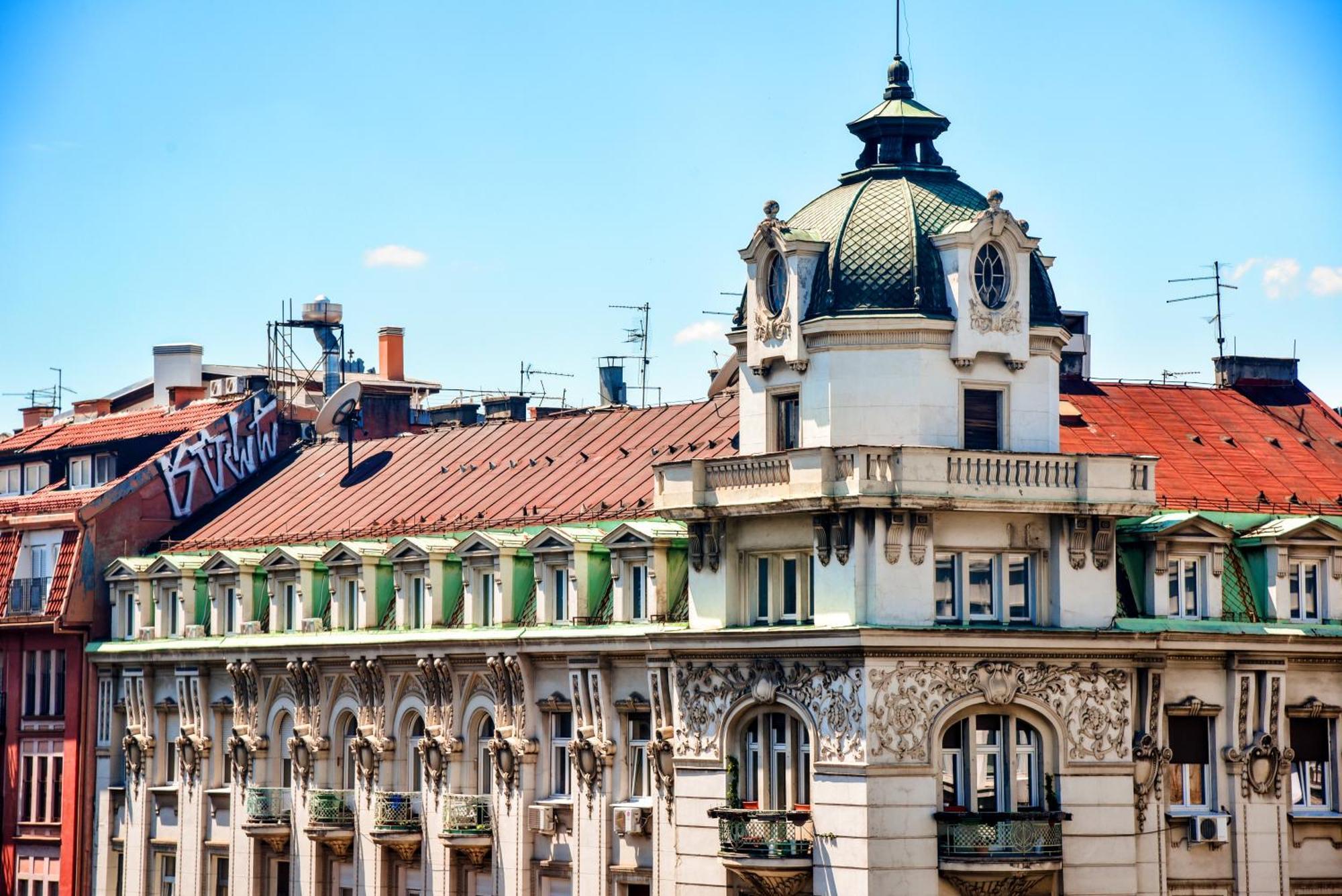 Republic Square Luxury Suites Белград Экстерьер фото