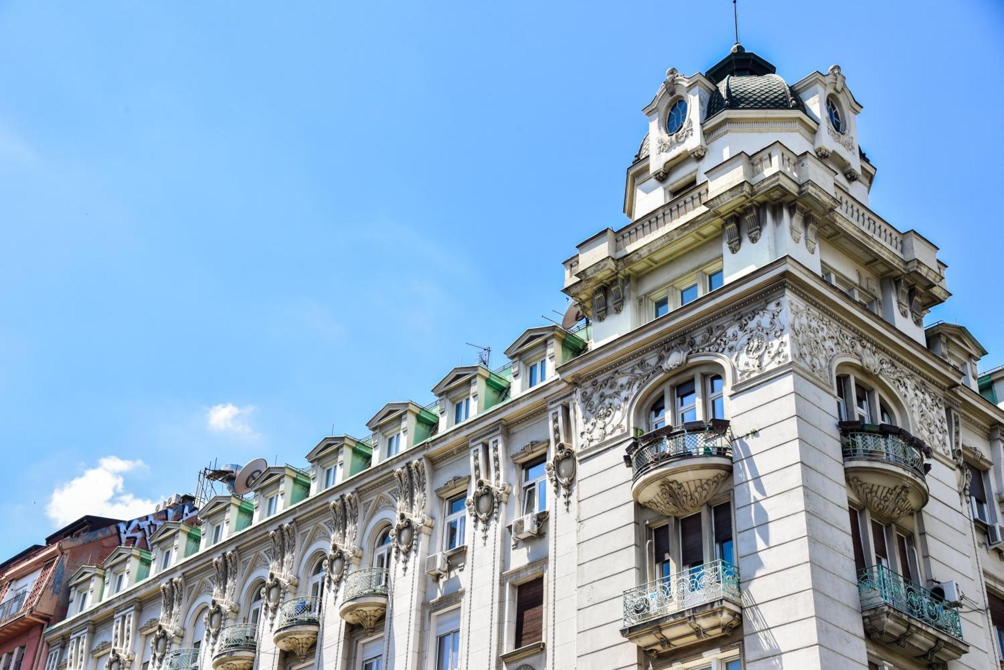 Republic Square Luxury Suites Белград Экстерьер фото